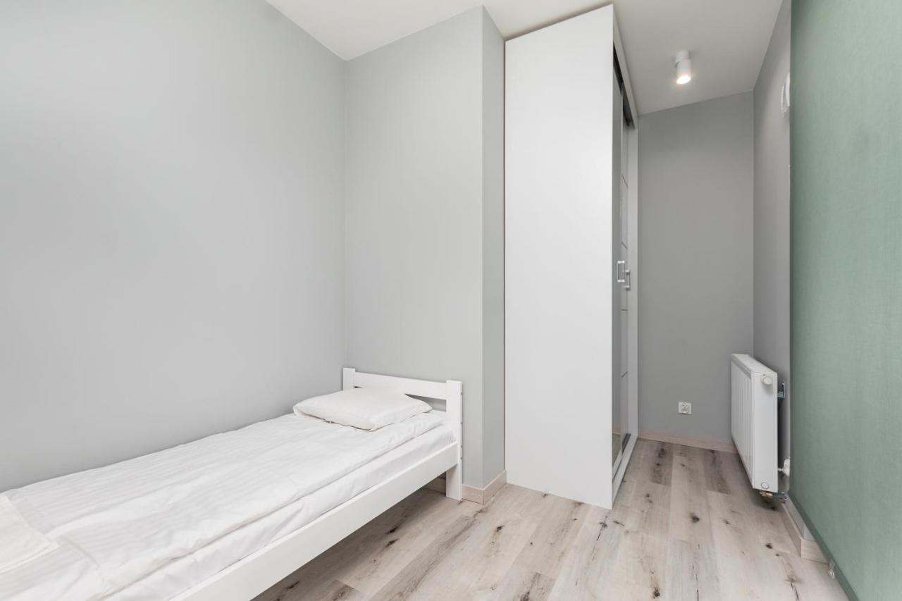 Lopuszanska 55 By Homeprime Warschau Buitenkant foto
